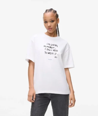 T-shirt con citazione di Karl