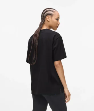 T-shirt con citazione di Karl