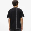 T-shirt con cuciture a contrasto T-shirt con cuciture a contrasto