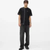 T-shirt con cuciture a contrasto T-shirt con cuciture a contrasto
