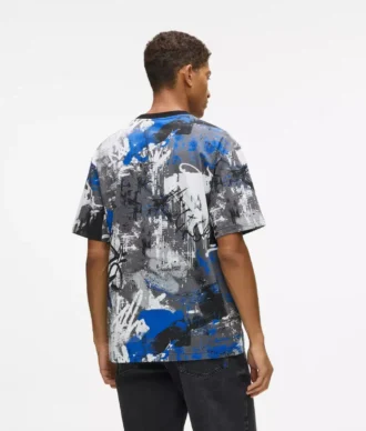 T-shirt con effetto vernice su tutta la superficie