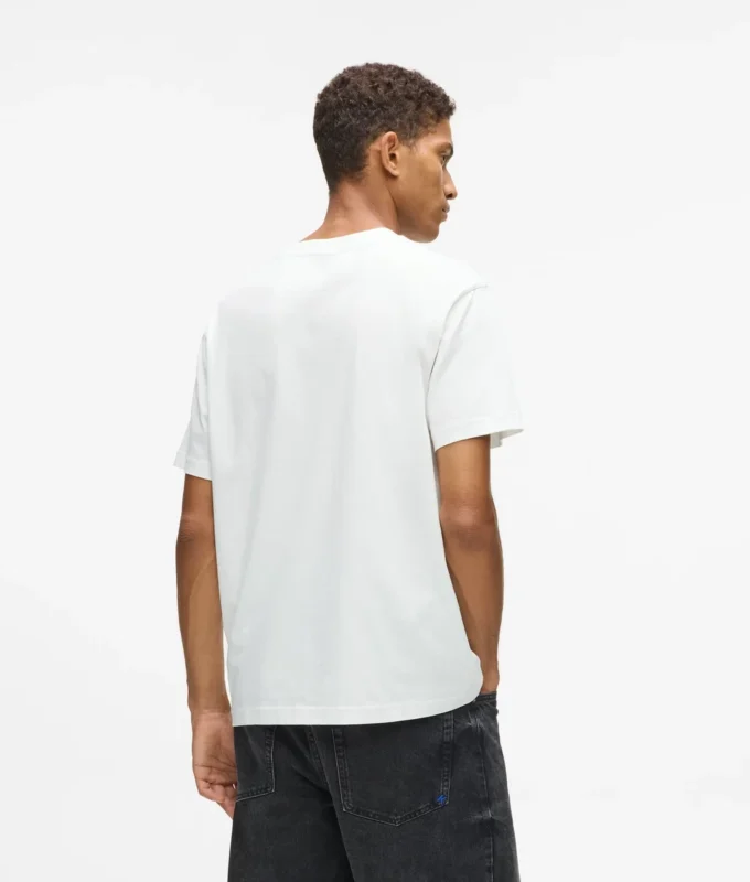 T-shirt con grafica K T-shirt con grafica K