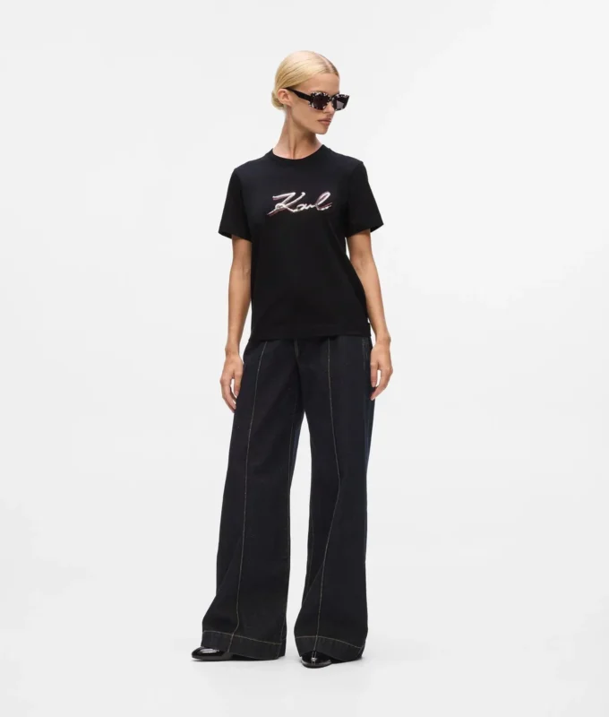 T-shirt con logo in paillettes T-shirt con logo in paillettes