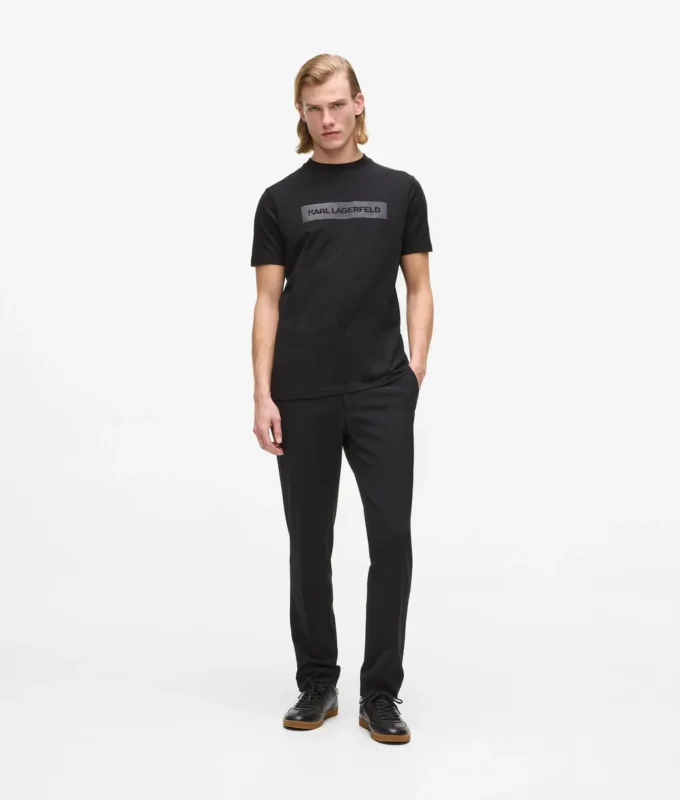 T-shirt con logo in raso T-shirt con logo in raso