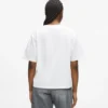 T-shirt con scollo a V e orlo caratteristico