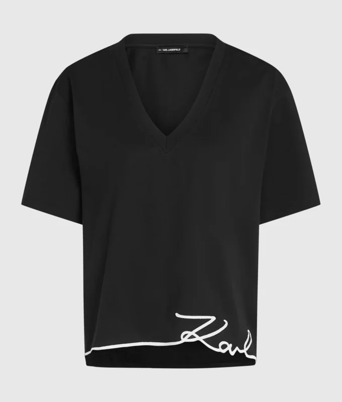 T-shirt con scollo a V e orlo caratteristico