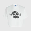 T-shirt corta con graffiti T-shirt corta con graffiti
