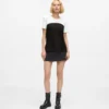 T-shirt monocromatica iconica