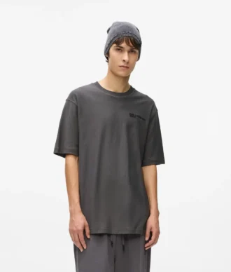 T-shirt rovesciata