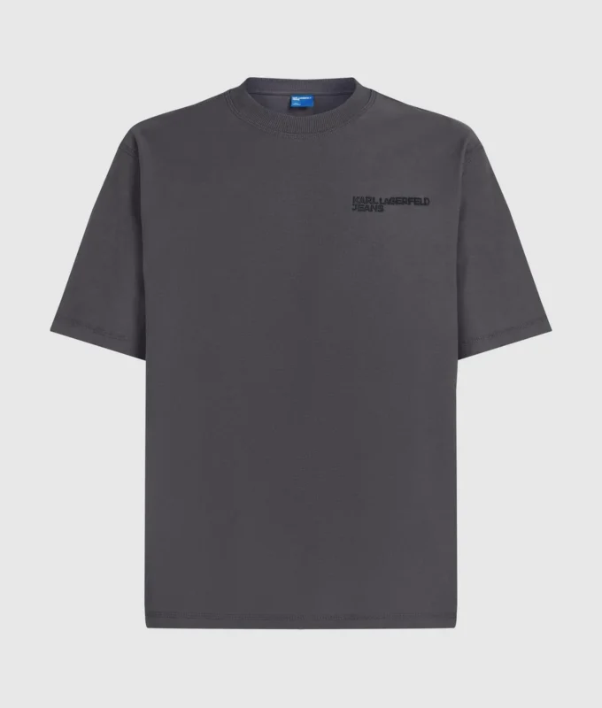 T-shirt rovesciata T-shirt rovesciata