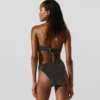 Top bikini a fascia metallizzato