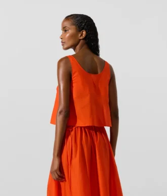 Top da spiaggia con lacci sul davanti