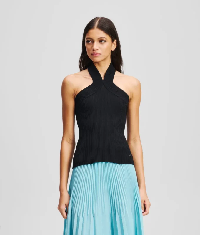 TOP IN MAGLIA CON SCOLLO ALL’ALLACCIATURA TOP IN MAGLIA CON SCOLLO ALL’ALLACCIATURA