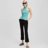 TOP IN MAGLIA CON SCOLLO ALL’ALLACCIATURA TOP IN MAGLIA CON SCOLLO ALL’ALLACCIATURA