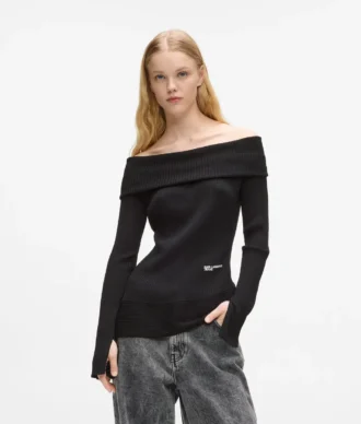 Top in maglia con spalle scoperte